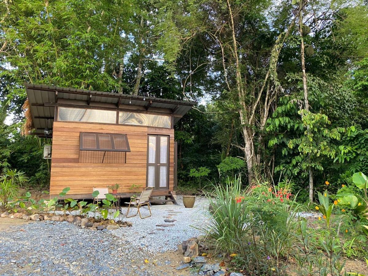 Kebun Lisdtari Farmstay Air Hangat Bagian luar foto